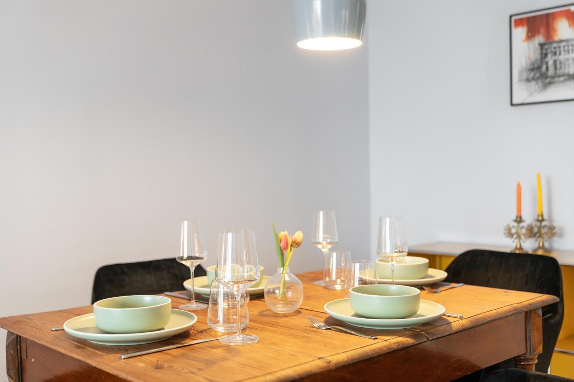 Cls Zentrale City-Wohnung In Hamburg Mit E-Laden Und Tiefgarage, Grosser Balkon, Blick Ueber Hamburg, Parkplatz, Cafe Im Haus, Bushaltestelle Direkt Gegenueber, Flex Check In Esterno foto